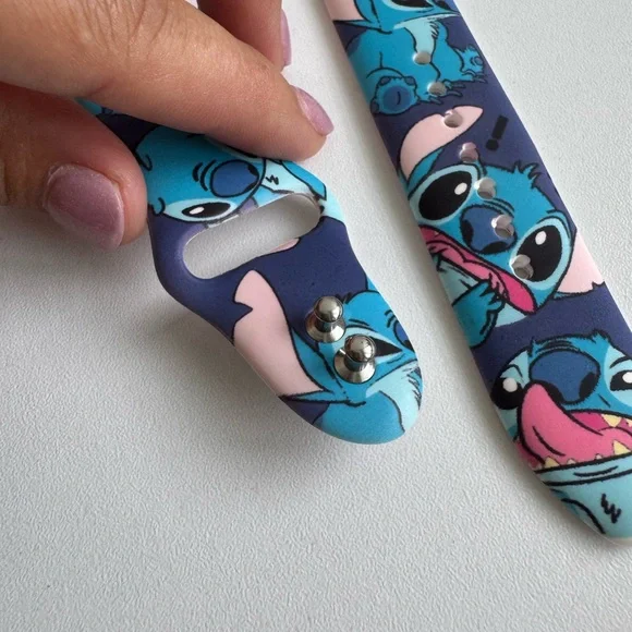 Stitch Apple Watch Band | 42/44 mm (M,L) - Picture 4 of 5